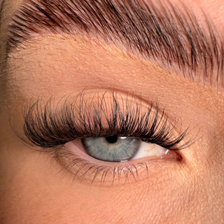 I.F.L.Y. Super Pre-Glued Party Lashes + Tweezer Duo - Unicorn Cosmetics