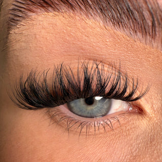 S.T.F.U. Super Pre-Glued Party Lashes + Tweezer Duo - Unicorn Cosmetics